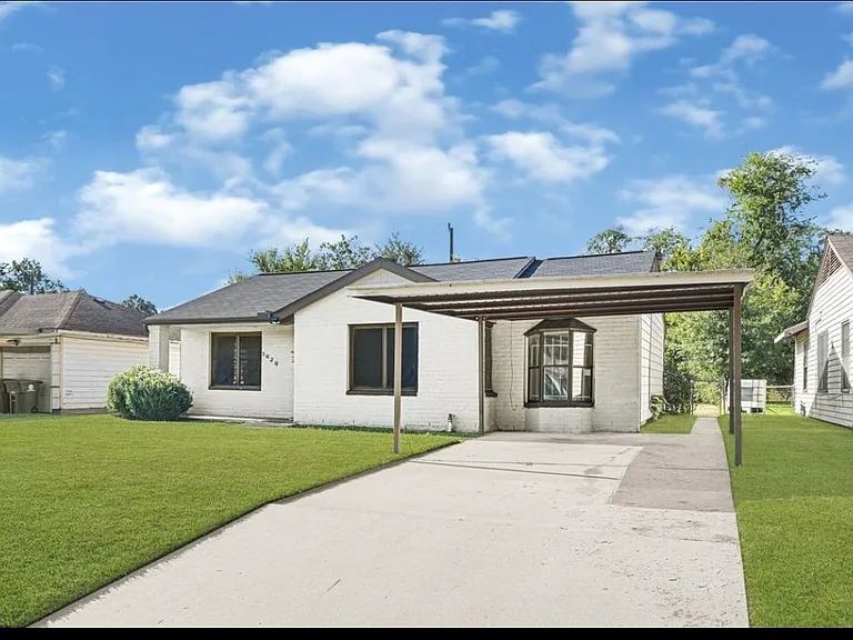 3626 Yosemite St — Photo 4