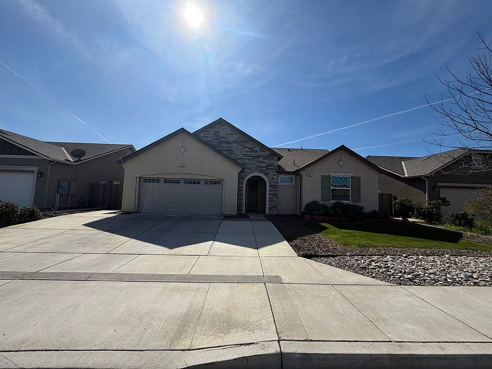 1381 Canyoncreek St