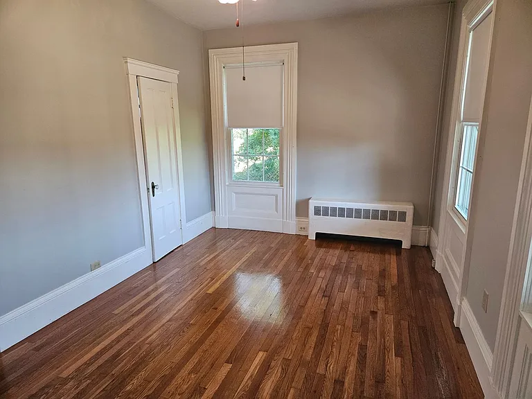 36 Pleasant St — Photo 12