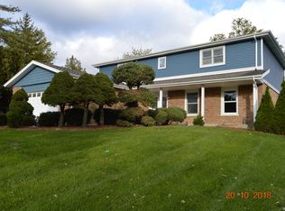 13329 E Red Coat Dr, Lemont, IL