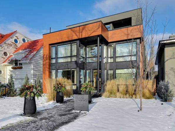 13508 Ravine Dr NW, Edmonton, AB T5N 3L8