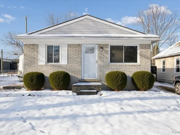 21615 Colgate St, Farmington Hills, MI 48336