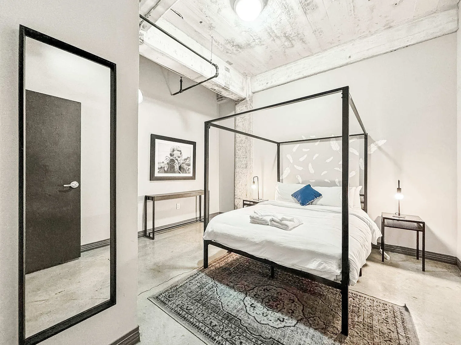 2 bed, 2.0 bath, $3,434 — Photo 4