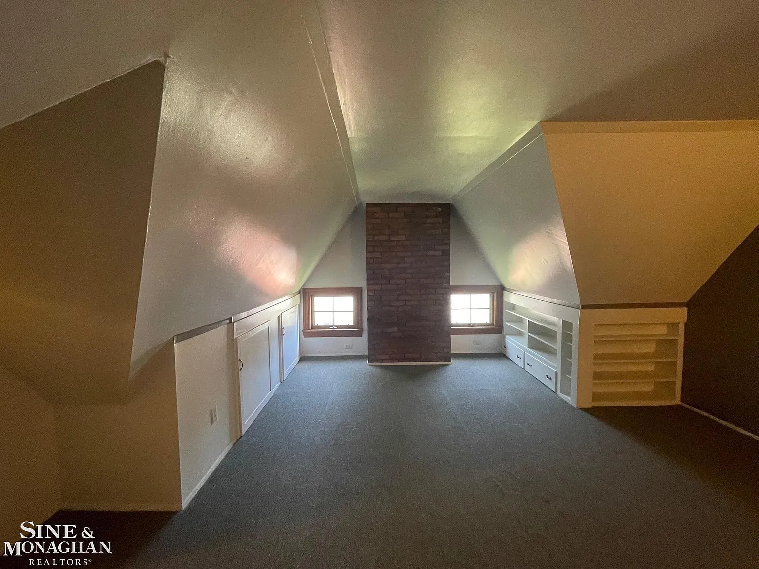 2 bed, 1.0 bath, 1200 sqft, $1,275 — Photo 4