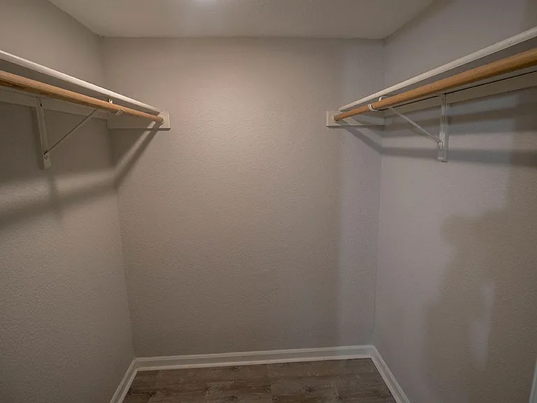 5319 Godas Cir — Photo 17