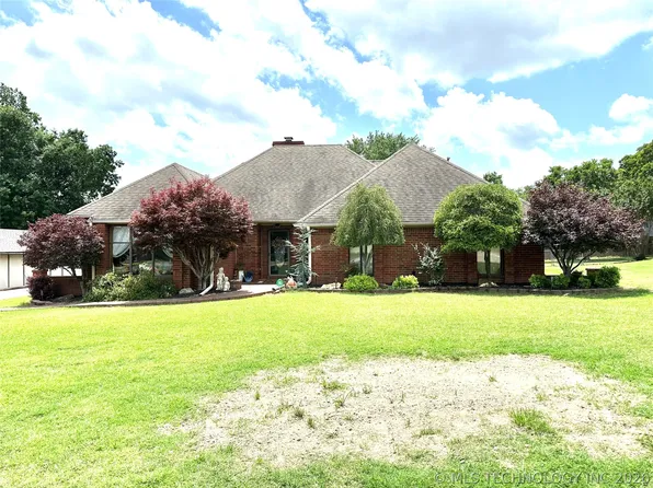 604 Nelson Ln, McAlester, OK 74501