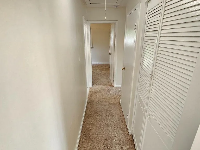 603 Pinewood Rd — Photo 12