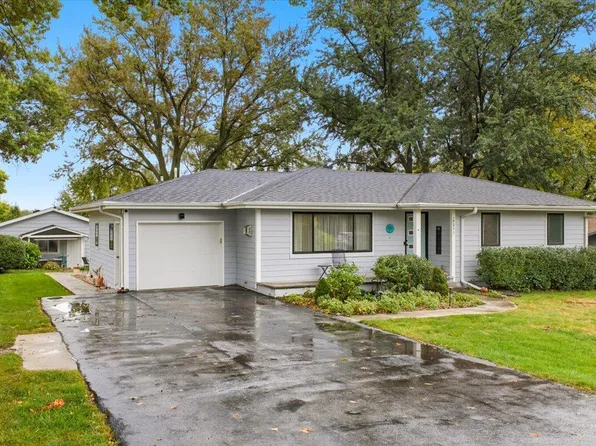 14851 Highland Park Rd, Council Bluffs, IA 51503