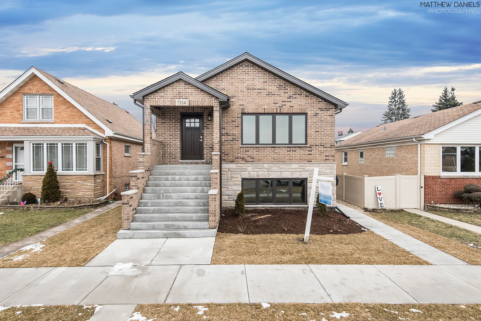 7114 43rd St photo 1