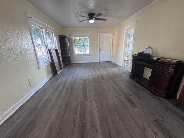 (undisclosed Address), Fresno, CA 93728