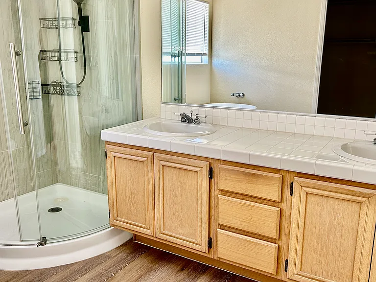 3251 San Tomas Dr — Photo 12