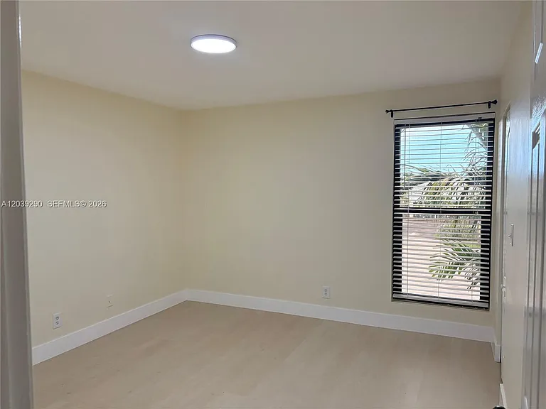 1606 NW 90th Way #1606 — Photo 24