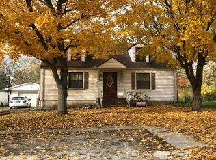 147 Park St, Chebanse, IL 60922