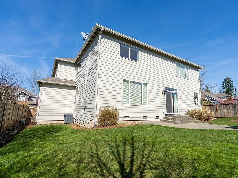 23829 SE 2nd Pl — Photo 30