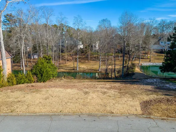 Greenleaf Ln, Easley, SC 29642