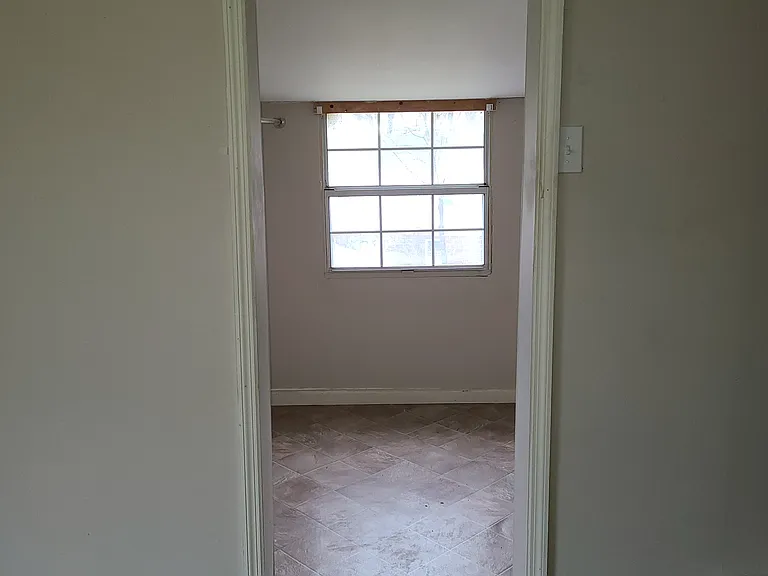 105 McClure St — Photo 19