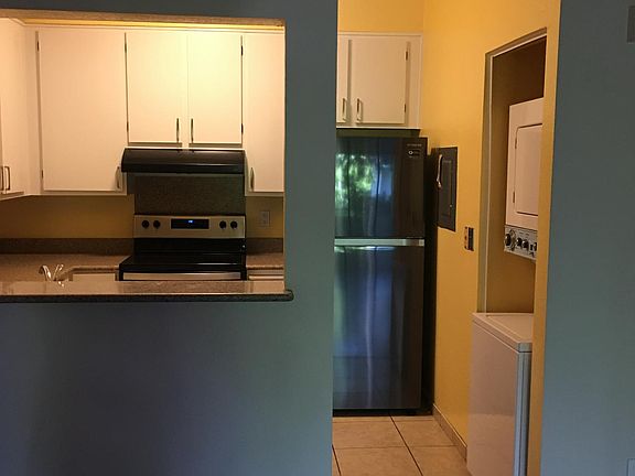 4th image of 4671 Albany Cir APT 126