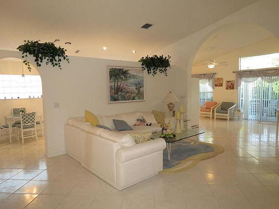 Home For Sale In Majestic Isles