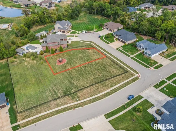 1905 Fieldstone Ct, Chatham, IL 62629