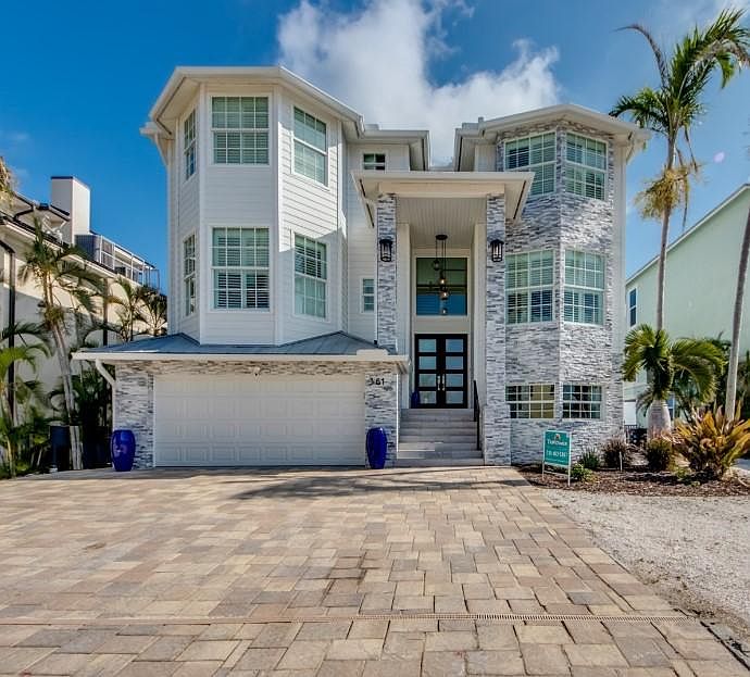 1st image of 381 Seminole Way
