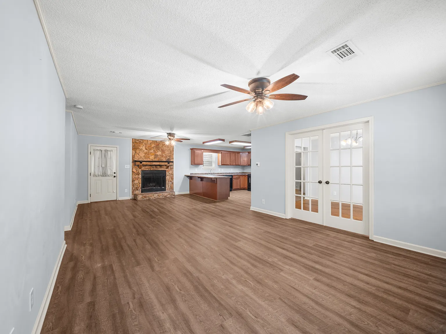 3544 Georgia 119 - 1 — Photo 2