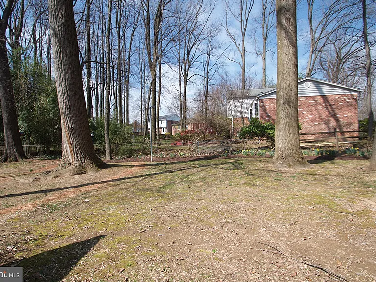 886 Azalea Dr #22 — Photo 19