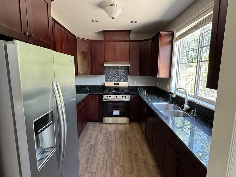 11659 Sitka St — Photo 17