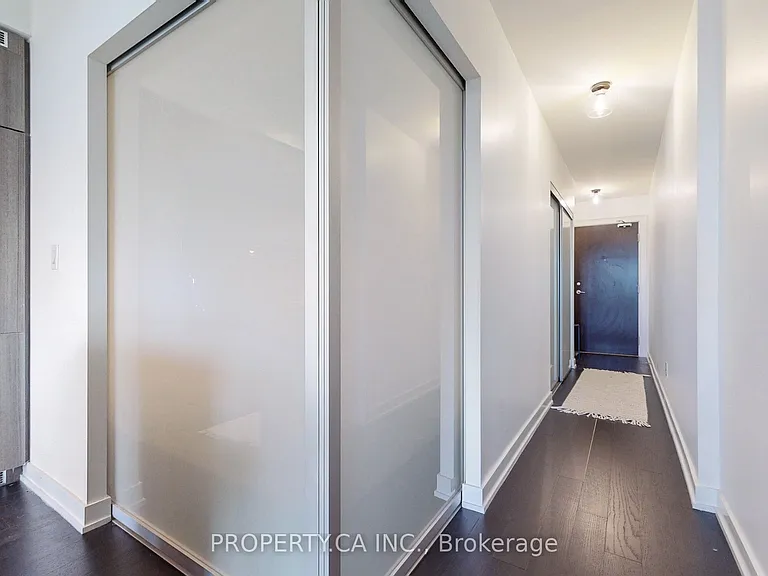 205 Manning Ave #403 — Photo 42
