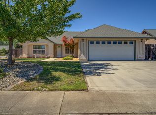 2697 Rhinestone Way, Redding, CA 96001