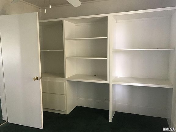 4th image of 510 W Washington St