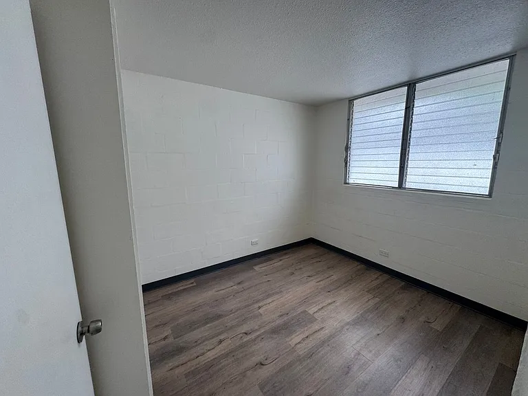 1623 Liholiho St #1-12 — Photo 6