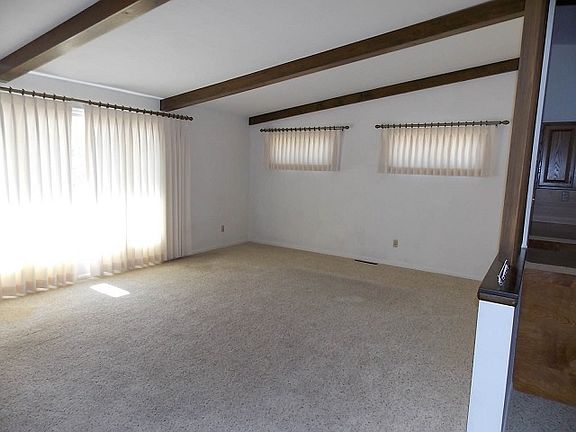 2nd image of 335 West 24th Street