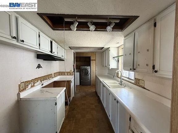 3rd image of 4141 Deep Creek Rd Space 192