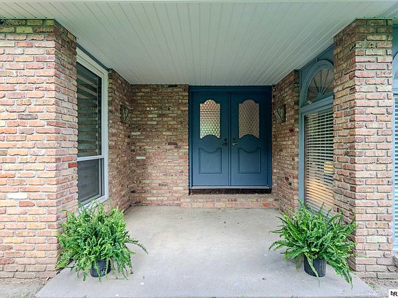 4th image of 4508 S 180th St