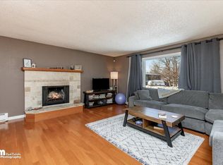 8401 Blackberry St, Anchorage, AK 99502