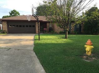3622 Fairfield Dr, Texarkana, AR 71854