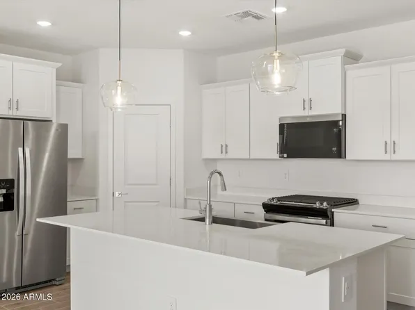 3560 N CAMDEN Drive, Florence, AZ 85132