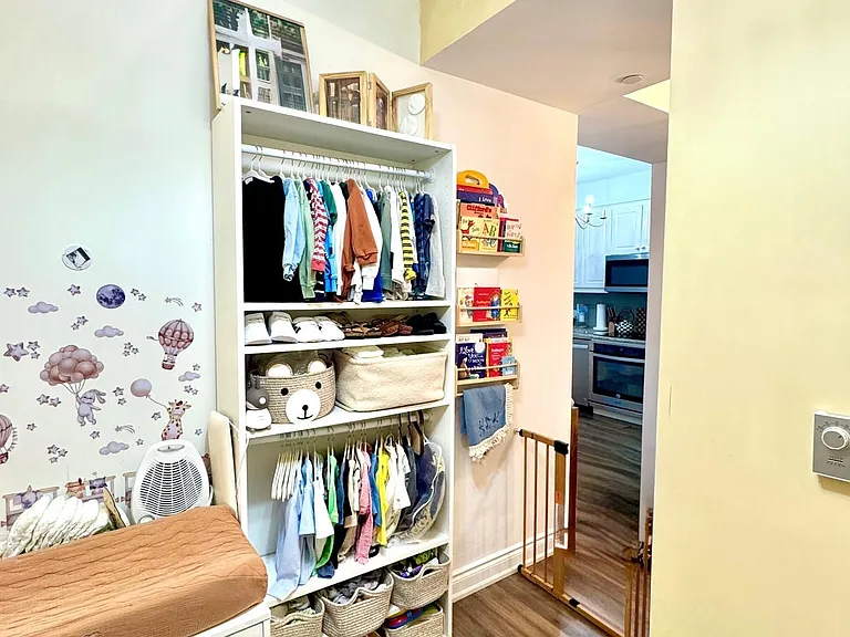 9618 Yonge St #210 — Photo 18