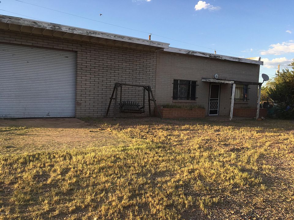 1st image of 417 E Navajo St
