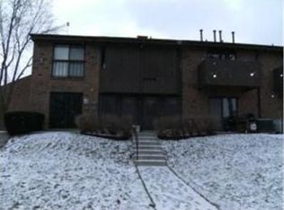 9017 N Park Plaza Ct #9017, Milwaukee, WI 53223