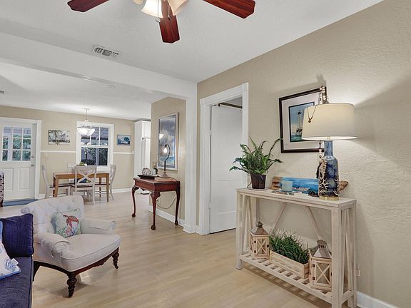 3rd image of 176 E 24th Street