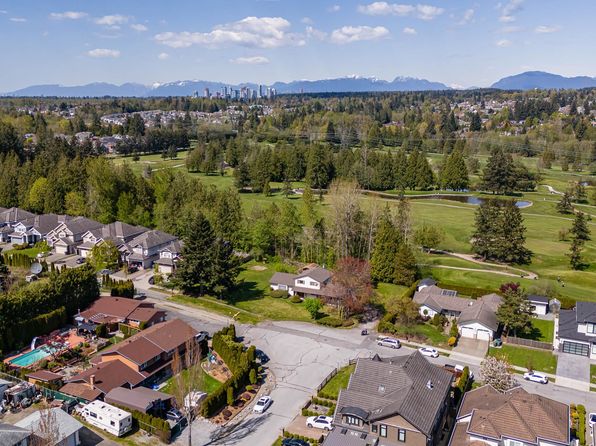 14971 76a Ave, Surrey, BC V3S 5P1