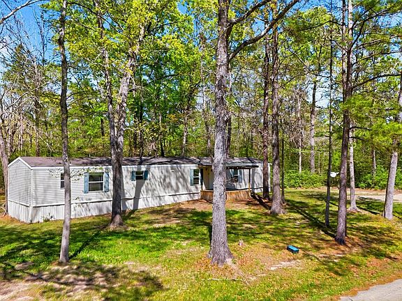 2nd image of 220 Rustic Ln