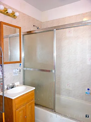 Rented by Triumph Property Group | media 41