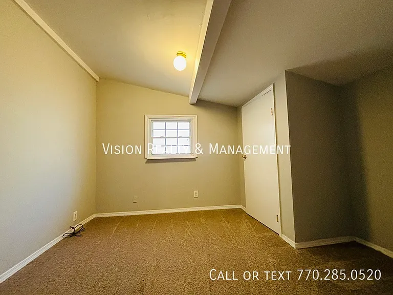 302 Mandeville Ave — Photo 14