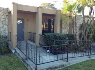 2250 S Bay St, Eustis, FL 32726