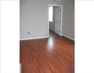 4th image of 2025 S Liberty St