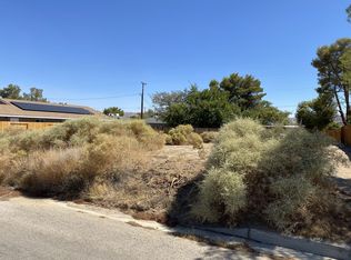 W Mariposa Ave, Ridgecrest, CA 93555