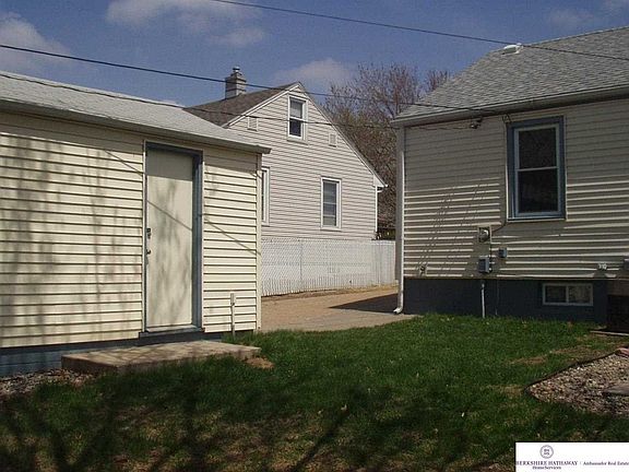5th image of 6008 S 41st Ave