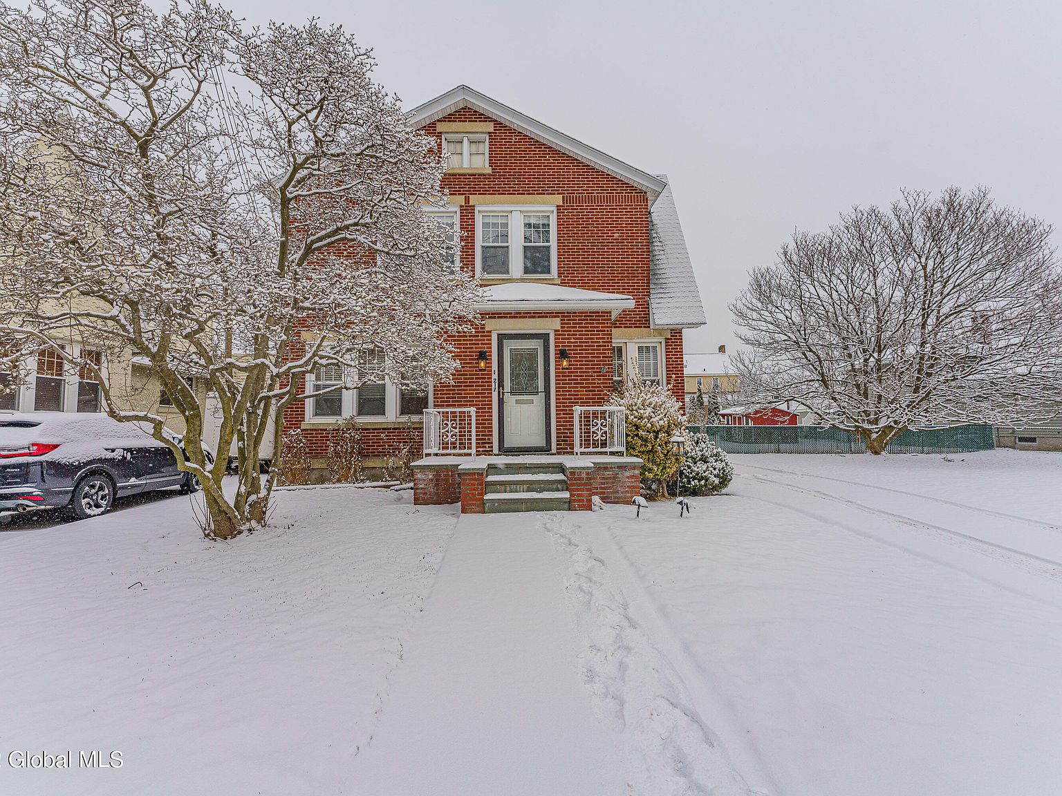 215217 Whitehall Rd, Albany, NY 12209 Zillow